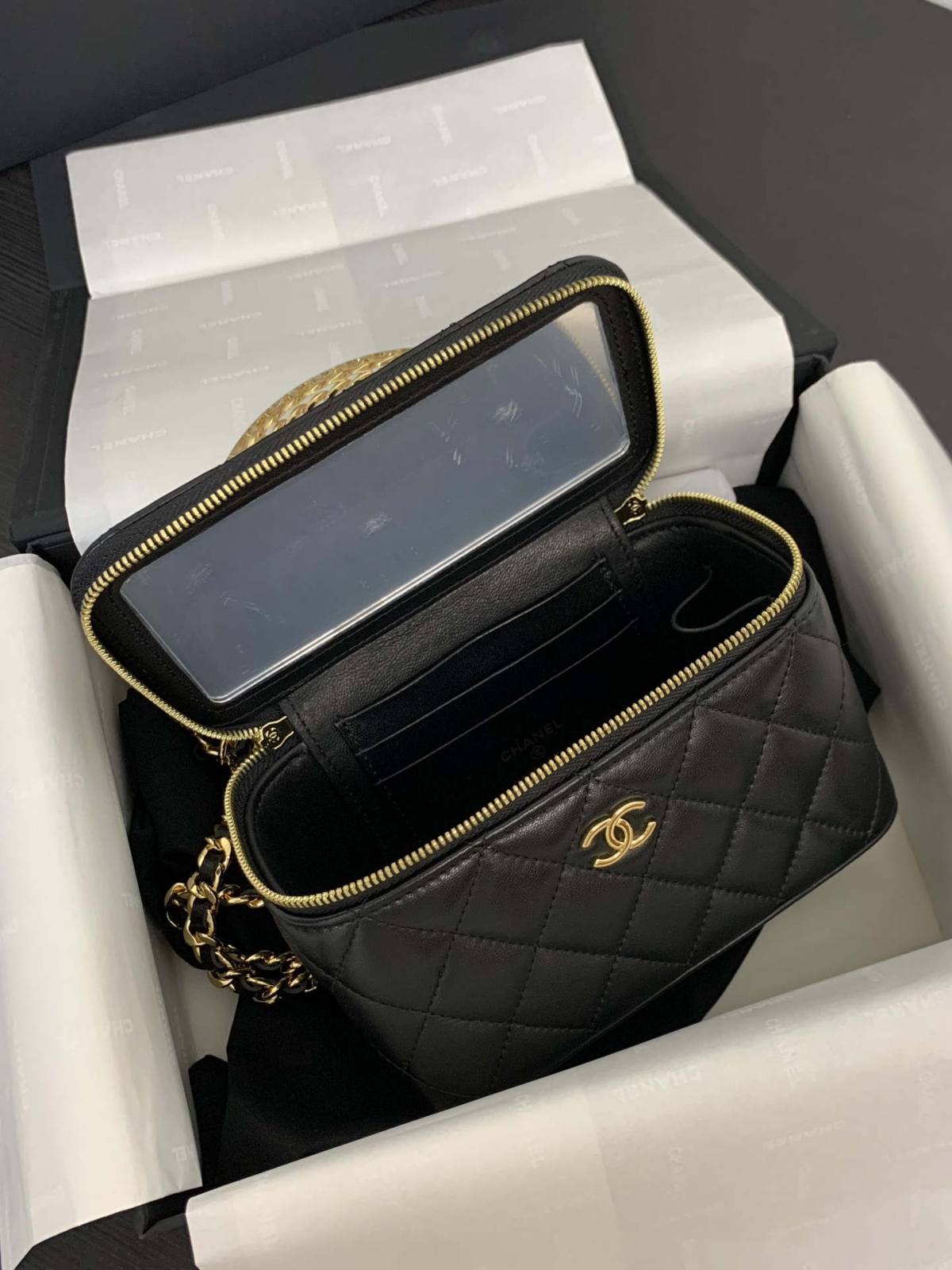 Ellebag’s 1:1 Replica of the Chanel 24S Transparent Handle Bags: A Fusion of Luxury and Innovation(2025 June Updated)-Best Quality Fake Louis Vuitton Bag Online Store, Replica designer bag ru