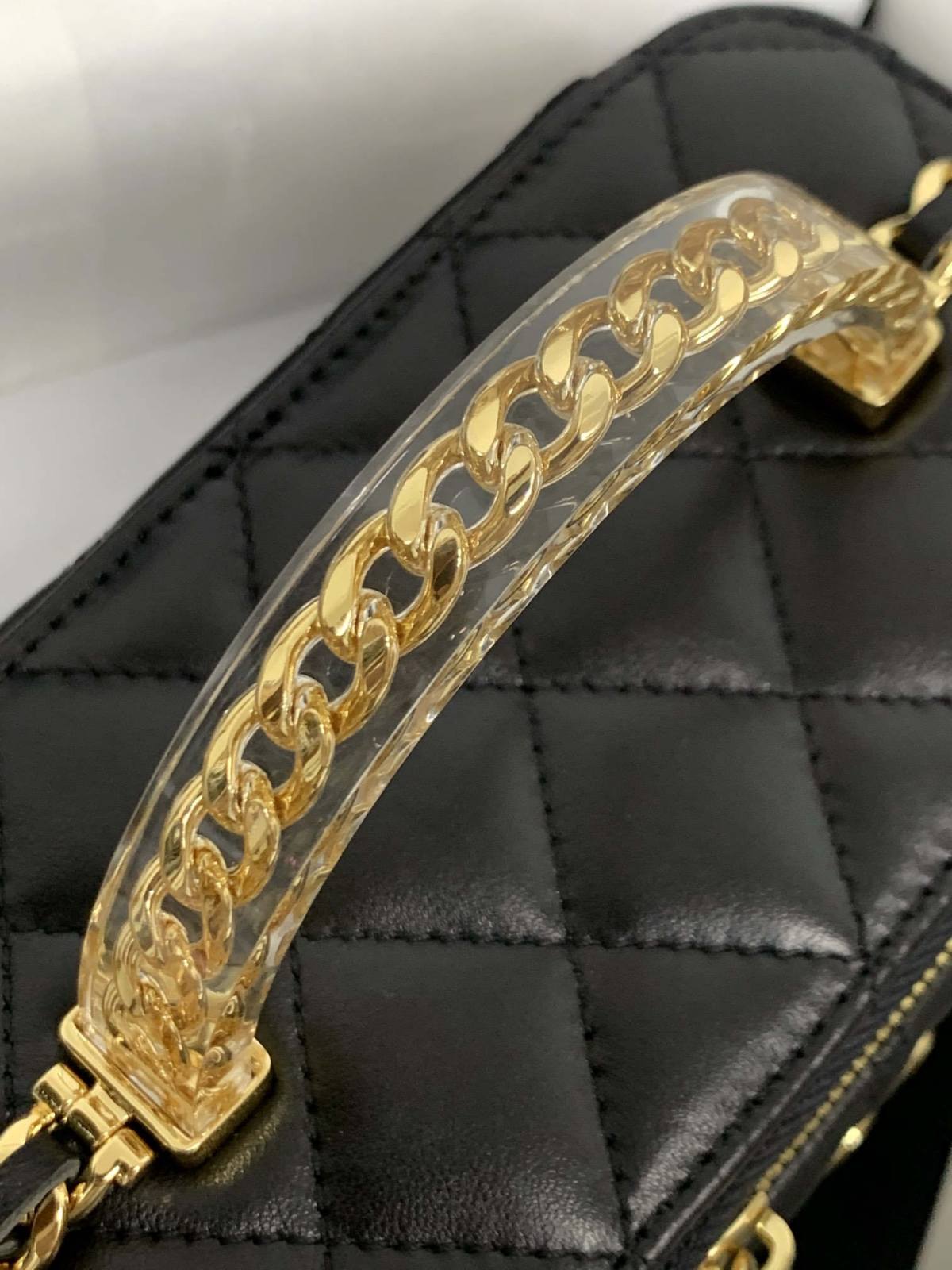 Ellebag’s 1:1 Replica of the Chanel 24S Transparent Handle Bags: A Fusion of Luxury and Innovation(2025 June Updated)-Best Quality Fake Louis Vuitton Bag Online Store, Replica designer bag ru