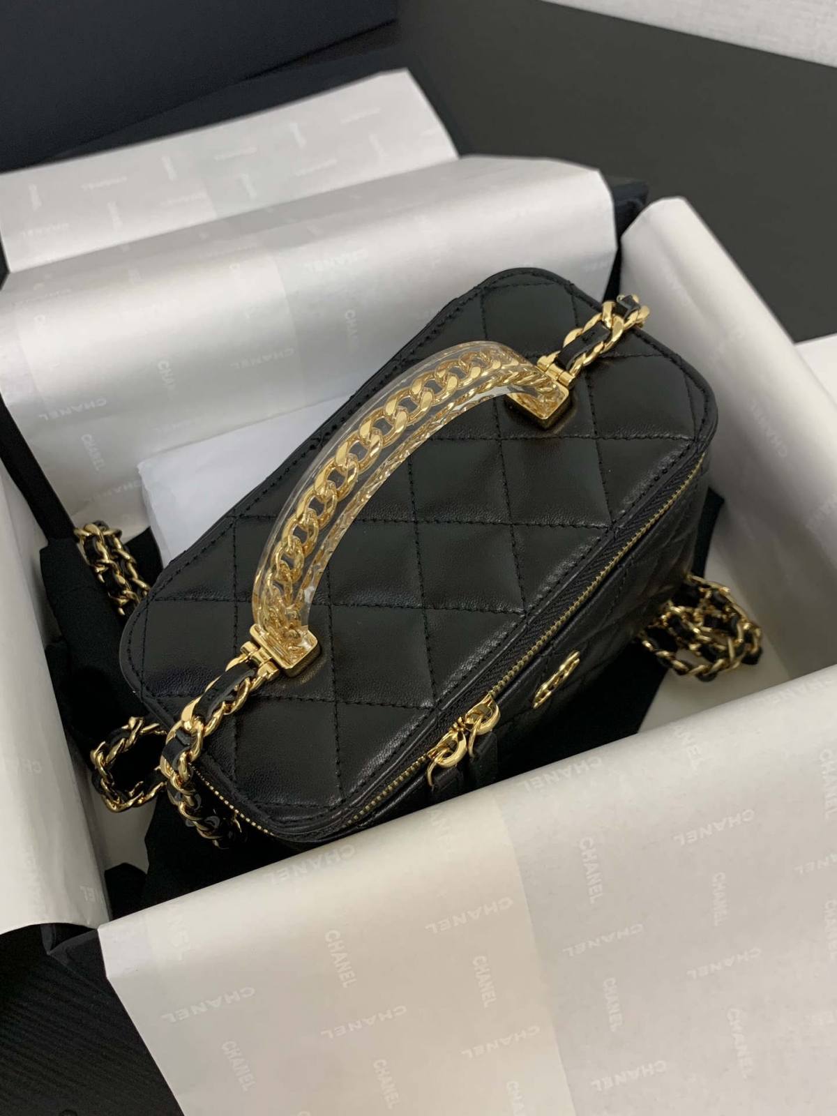 Ellebag’s 1:1 Replica of the Chanel 24S Transparent Handle Bags: A Fusion of Luxury and Innovation(2025 June Updated)-Best Quality Fake Louis Vuitton Bag Online Store, Replica designer bag ru