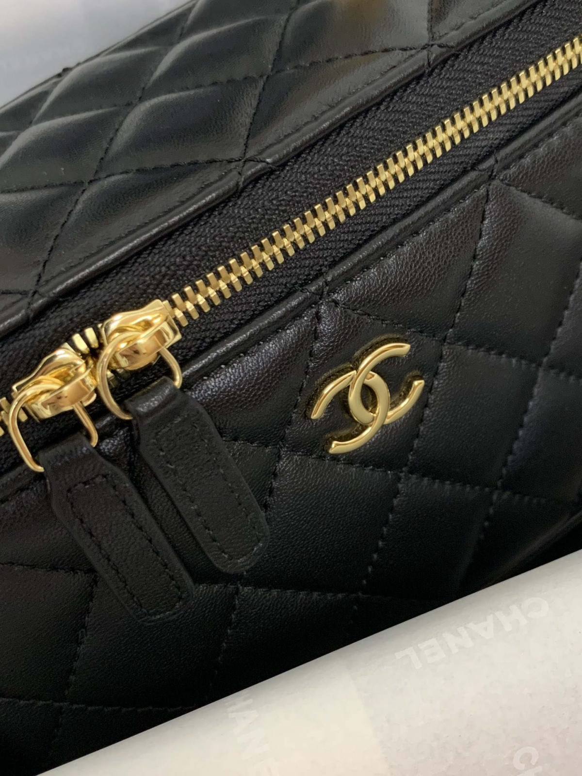 Ellebag’s 1:1 Replica of the Chanel 24S Transparent Handle Bags: A Fusion of Luxury and Innovation(2025 June Updated)-Best Quality Fake Louis Vuitton Bag Online Store, Replica designer bag ru