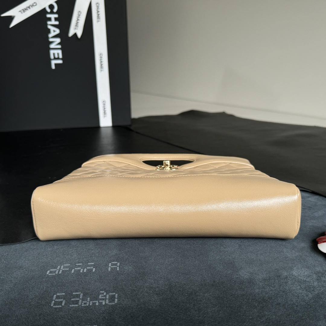 Ellebag’s 1:1 Replica of the Chanel 31 Mini Bag: A Masterpiece of Timeless Elegance and Modern Chic(2025 June Updated )-Best Quality Fake Louis Vuitton Bag Online Store, Replica designer bag ru