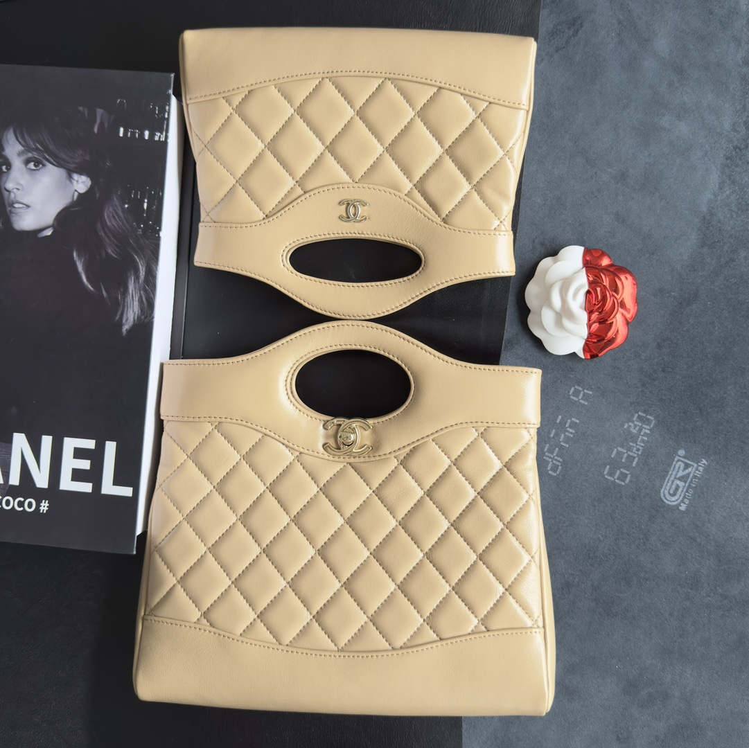 Ellebag’s 1:1 Replica of the Chanel 31 Mini Bag: A Masterpiece of Timeless Elegance and Modern Chic(2025 June Updated )-Best Quality Fake Louis Vuitton Bag Online Store, Replica designer bag ru