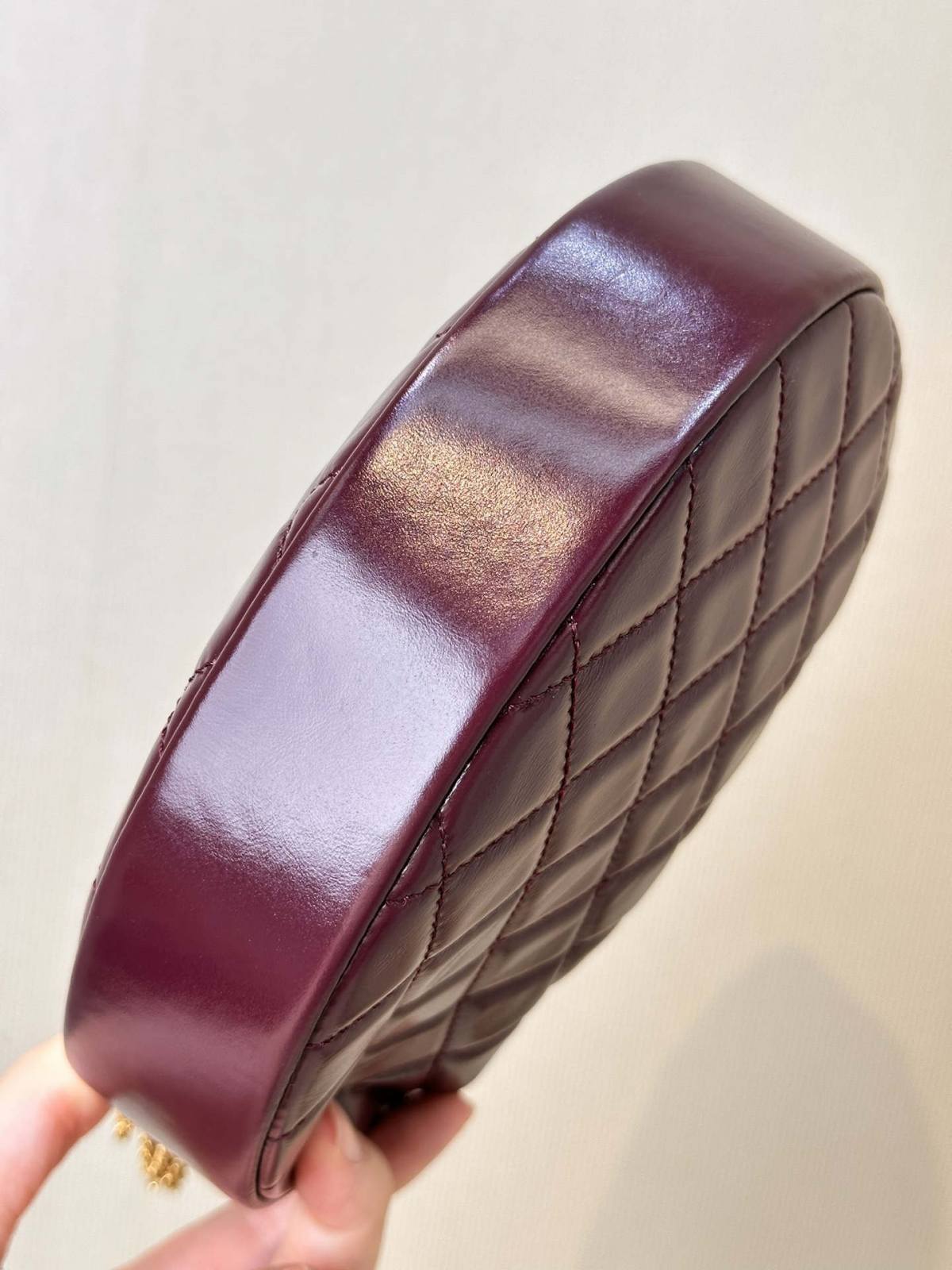 Ellebag’s 1:1 Replica of the Chanel AP4058: A Masterpiece of Vintage Elegance and Modern Design(2025 June Updated)-Best Quality Fake Louis Vuitton Bag Online Store, Replica designer bag ru