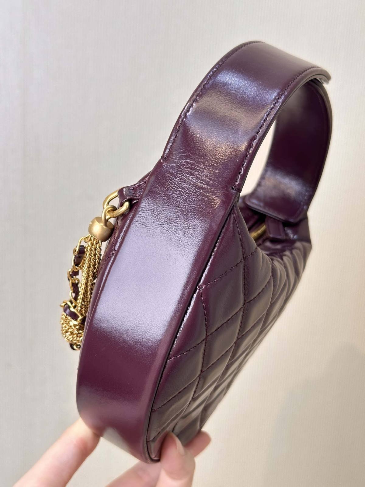 Ellebag’s 1:1 Replica of the Chanel AP4058: A Masterpiece of Vintage Elegance and Modern Design(2025 June Updated)-Best Quality Fake Louis Vuitton Bag Online Store, Replica designer bag ru
