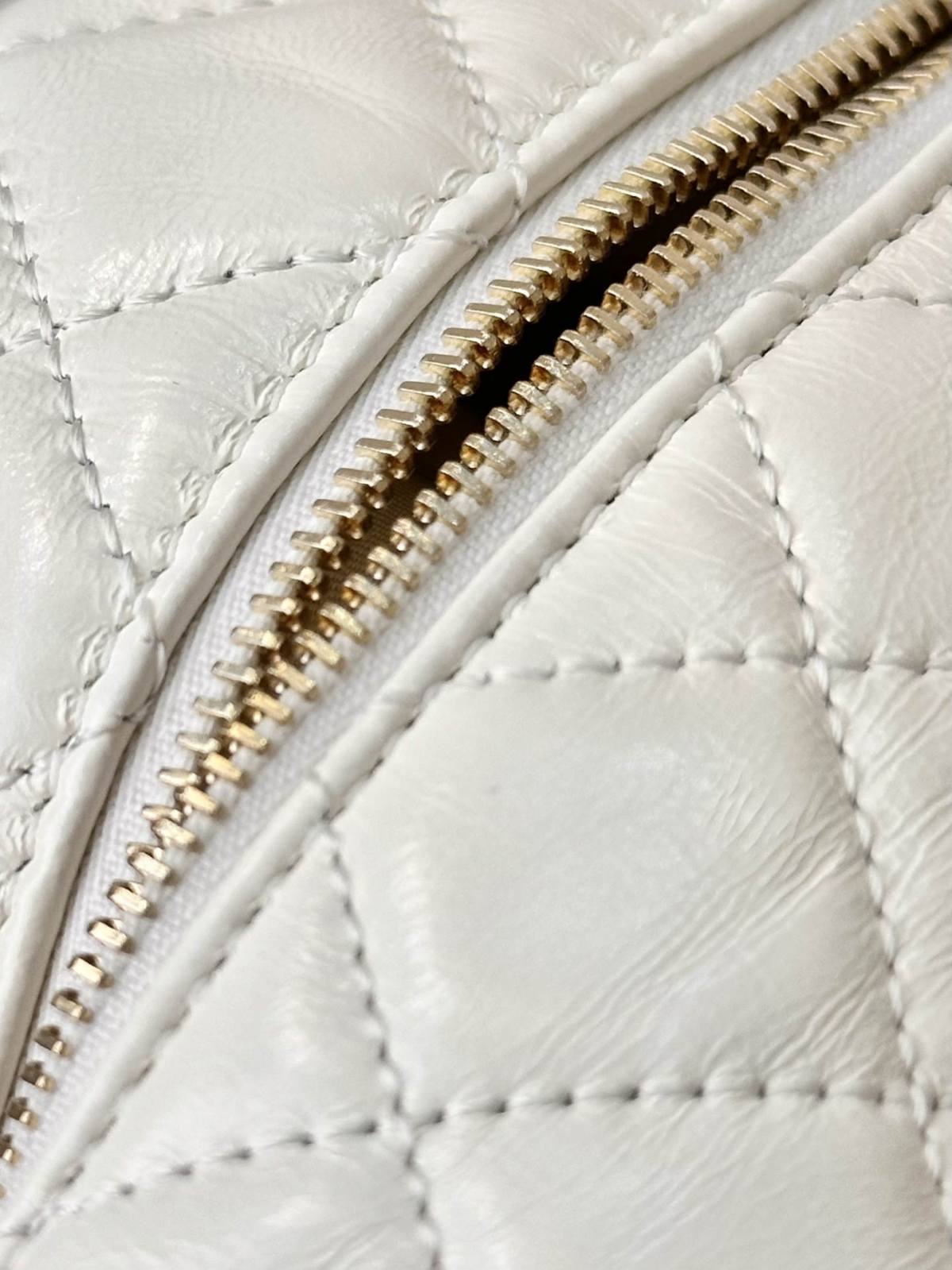 Ellebag’s 1:1 Replica of the Chanel AP4058: A Masterpiece of Vintage Elegance and Modern Design(2025 June Updated)-Best Quality Fake Louis Vuitton Bag Online Store, Replica designer bag ru
