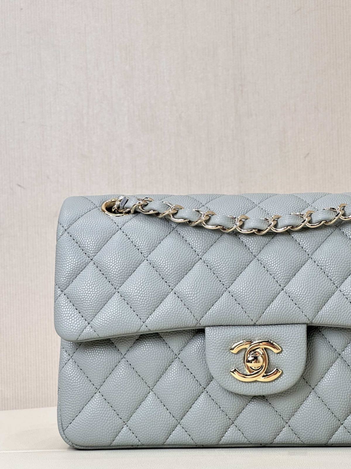 Ellebag’s 1:1 Replica of the Chanel AS1117 Bag: Timeless Elegance and Impeccable Craftsmanship(2025 June Updated)-Best Quality Fake Louis Vuitton Bag Online Store, Replica designer bag ru