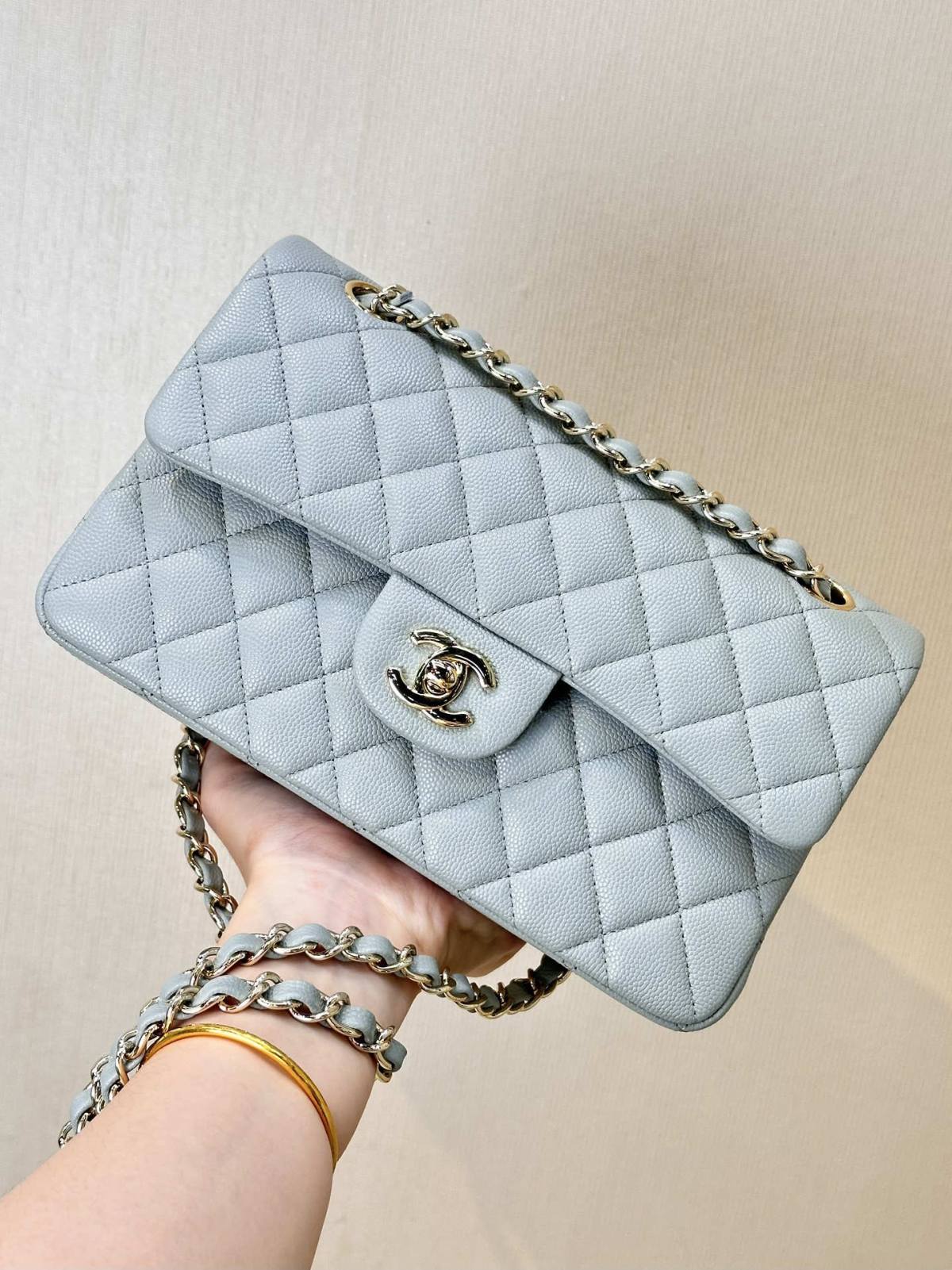 Ellebag’s 1:1 Replica of the Chanel AS1117 Bag: Timeless Elegance and Impeccable Craftsmanship(2025 June Updated)-Best Quality Fake Louis Vuitton Bag Online Store, Replica designer bag ru
