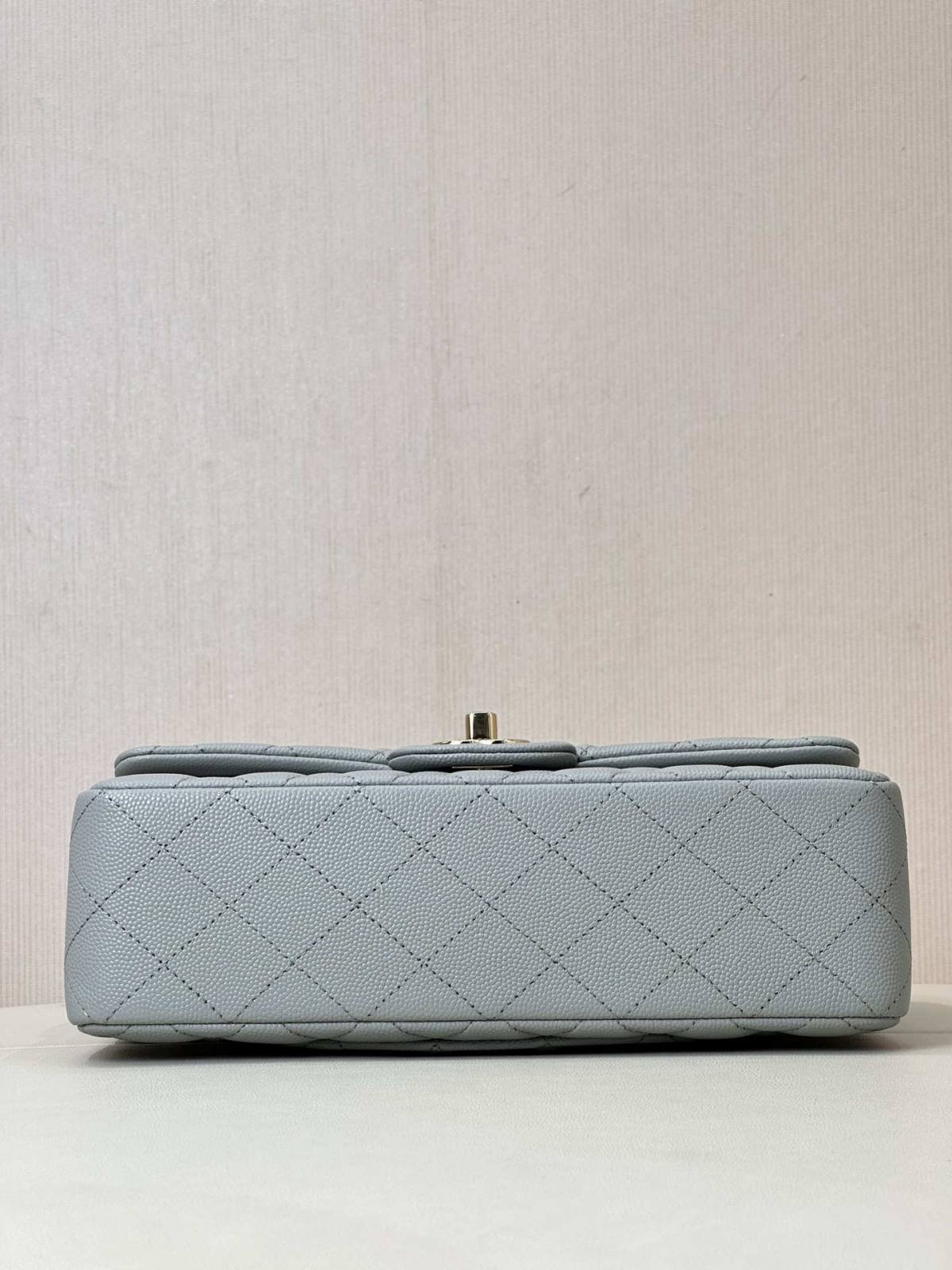 Ellebag’s 1:1 Replica of the Chanel AS1117 Bag: Timeless Elegance and Impeccable Craftsmanship(2025 June Updated)-Best Quality Fake Louis Vuitton Bag Online Store, Replica designer bag ru