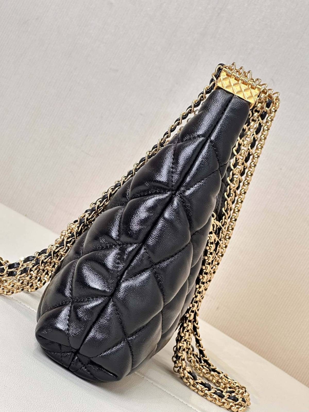 Ellebag’s 1:1 Replica of the Chanel AS4966: A Masterful Fusion of Retro Elegance and Modern Functionality(2025 June Updated)-Best Quality Fake Louis Vuitton Bag Online Store, Replica designer bag ru
