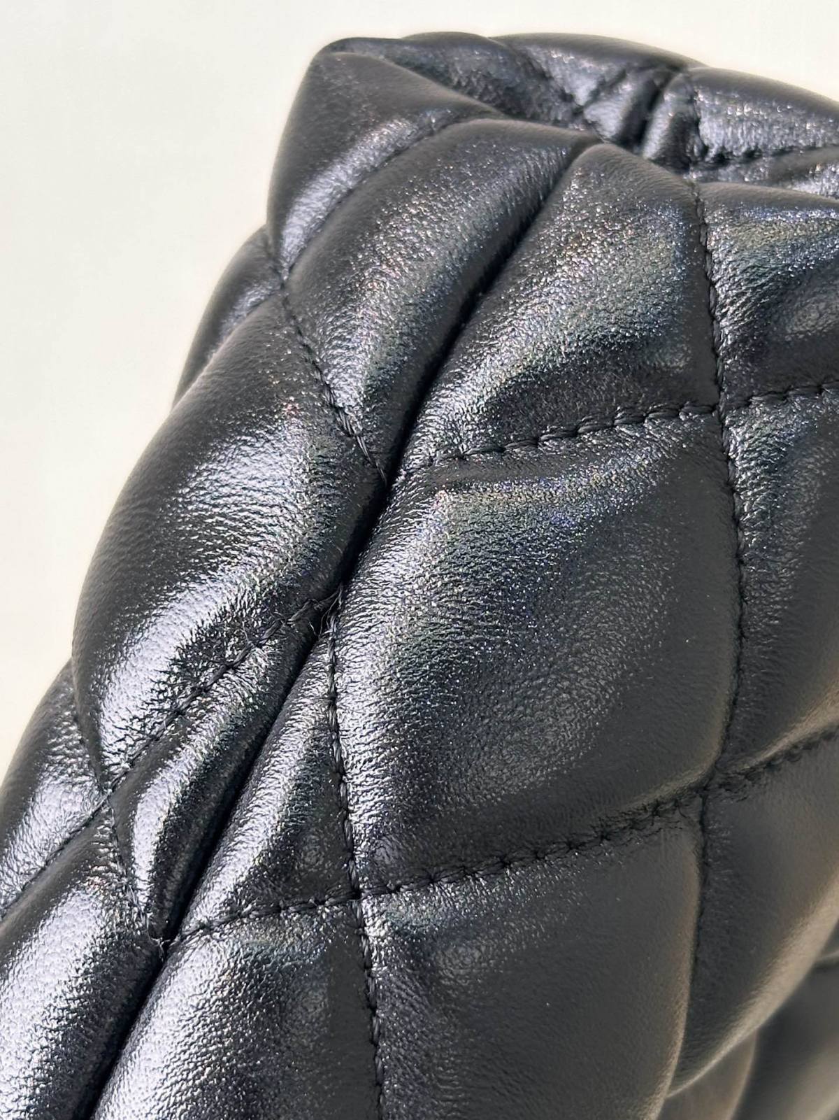 Ellebag’s 1:1 Replica of the Chanel AS4966: A Masterful Fusion of Retro Elegance and Modern Functionality(2025 June Updated)-Best Quality Fake Louis Vuitton Bag Online Store, Replica designer bag ru