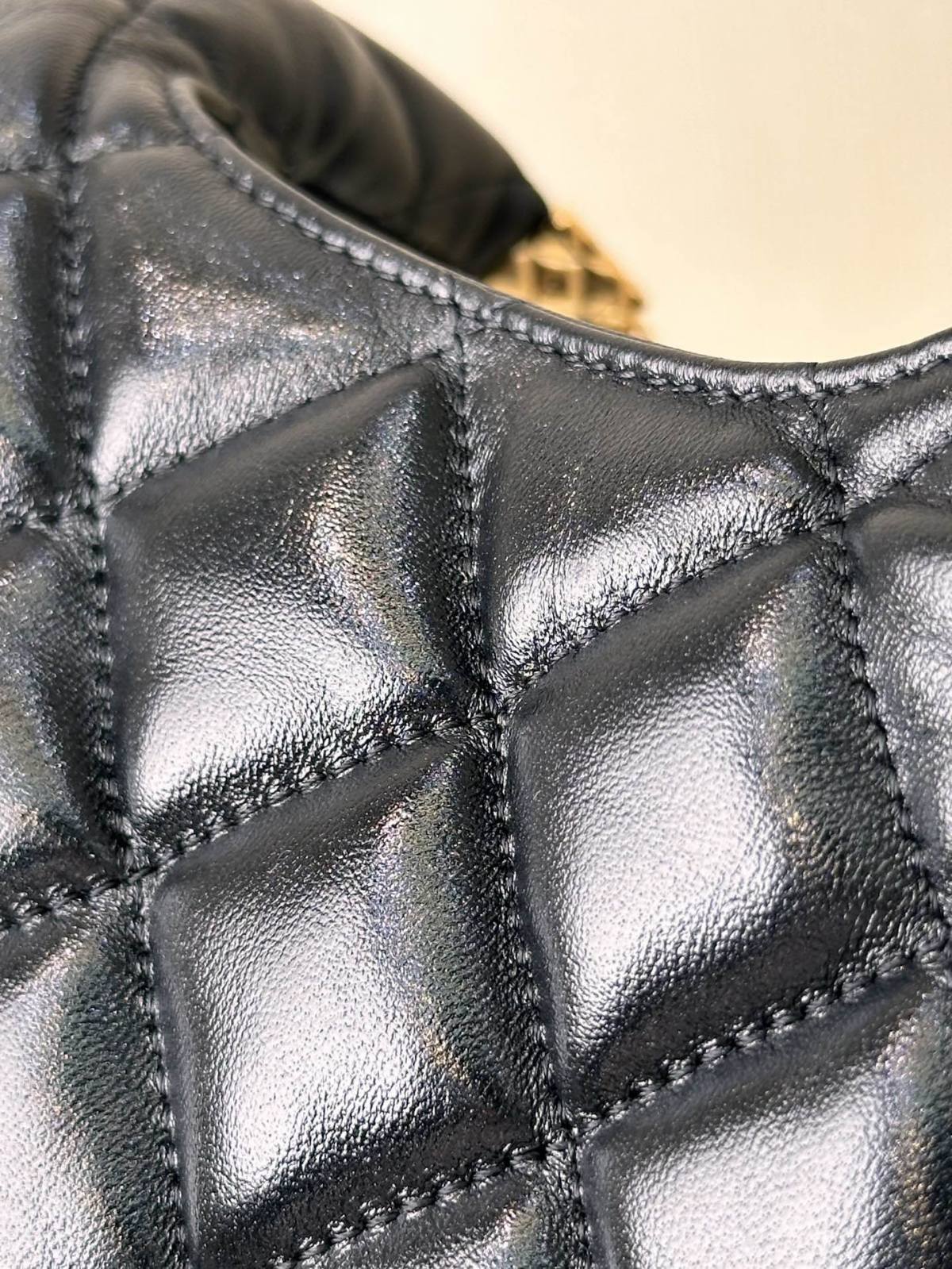 Ellebag’s 1:1 Replica of the Chanel AS4966: A Masterful Fusion of Retro Elegance and Modern Functionality(2025 June Updated)-Best Quality Fake Louis Vuitton Bag Online Store, Replica designer bag ru