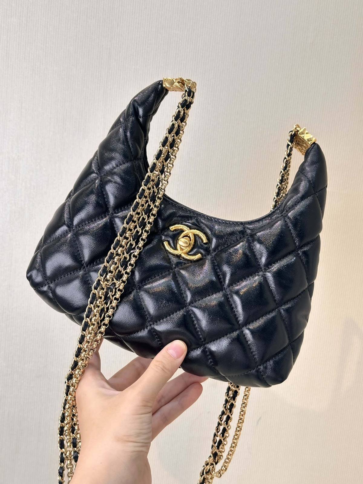 Ellebag’s 1:1 Replica of the Chanel AS4966: A Masterful Fusion of Retro Elegance and Modern Functionality(2025 June Updated)-Best Quality Fake Louis Vuitton Bag Online Store, Replica designer bag ru