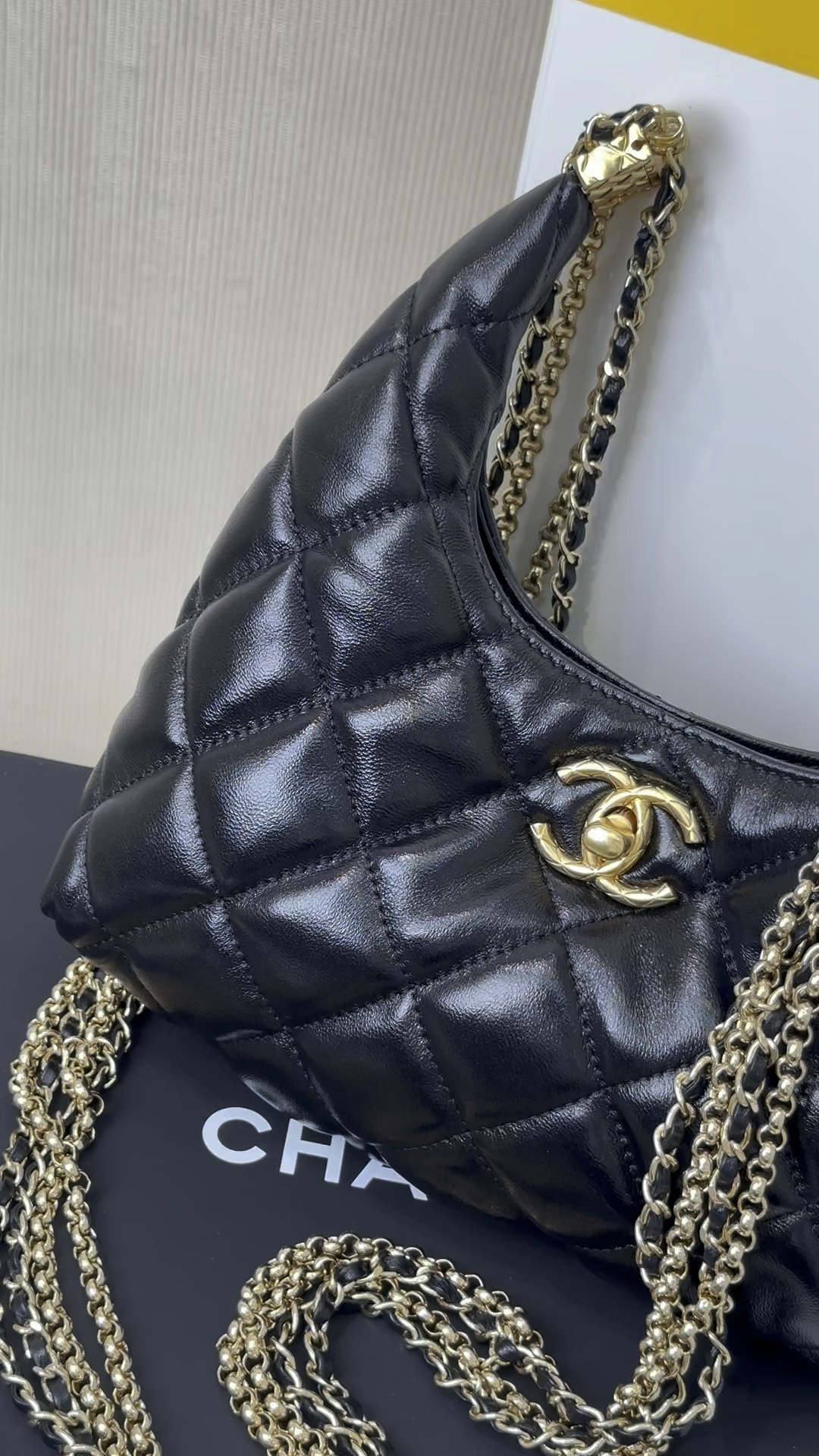 Ellebag’s 1:1 Replica of the Chanel AS4966: A Masterful Fusion of Retro Elegance and Modern Functionality(2025 June Updated)-Best Quality Fake Louis Vuitton Bag Online Store, Replica designer bag ru