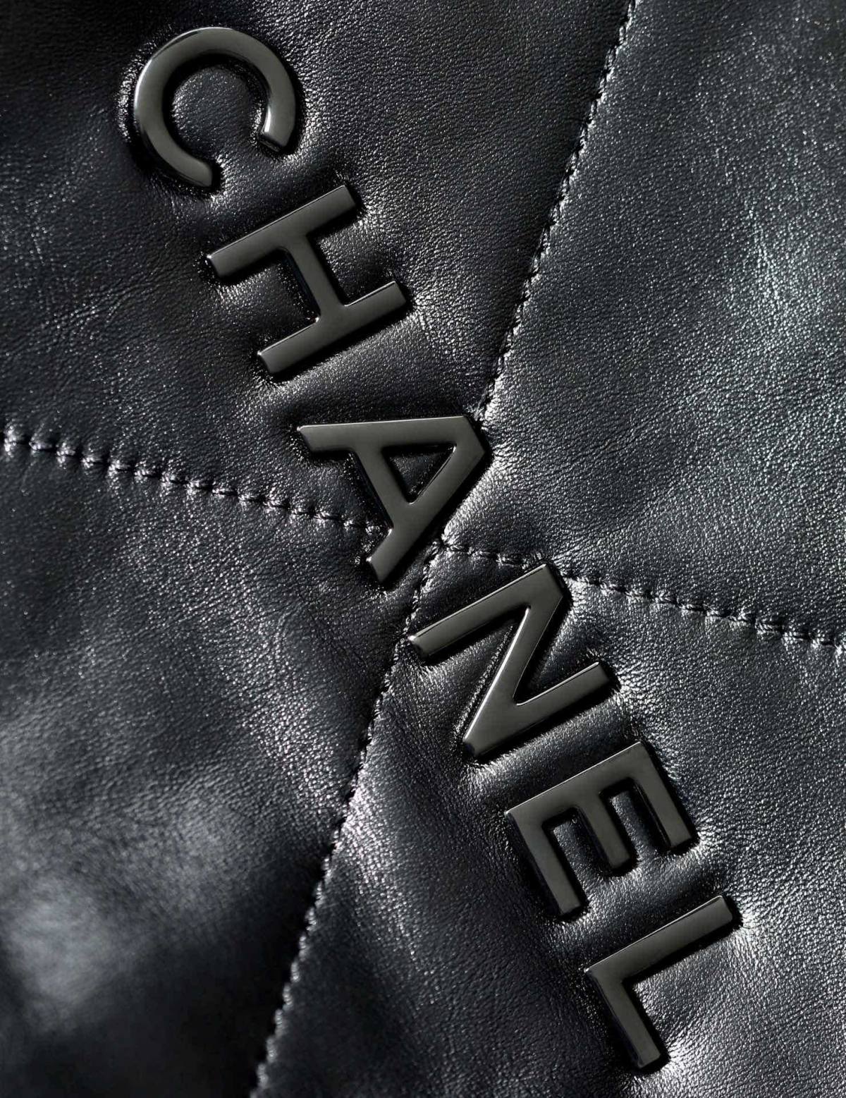 Ellebag’s 1:1 Replica of the Chanel So Black 22 Bag: A Masterpiece of Modern Luxury(2025 July Updated)-Loja online de bolsa Louis Vuitton falsa de melhor qualidade, bolsa de designer de réplica ru