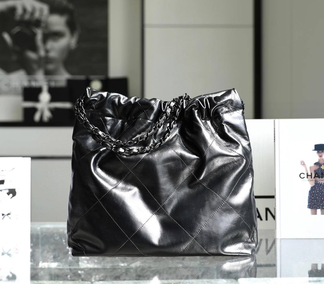 Ellebag’s 1:1 Replica of the Chanel So Black 22 Bag: A Masterpiece of Modern Luxury(2025 July Updated)-Loja online de bolsa Louis Vuitton falsa de melhor qualidade, bolsa de designer de réplica ru