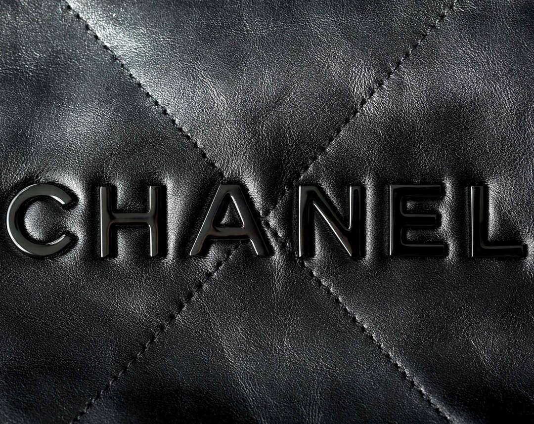 Ellebag’s 1:1 Replica of the Chanel So Black 22 Bag: A Masterpiece of Modern Luxury(2025 July Updated)-Loja online de bolsa Louis Vuitton falsa de melhor qualidade, bolsa de designer de réplica ru