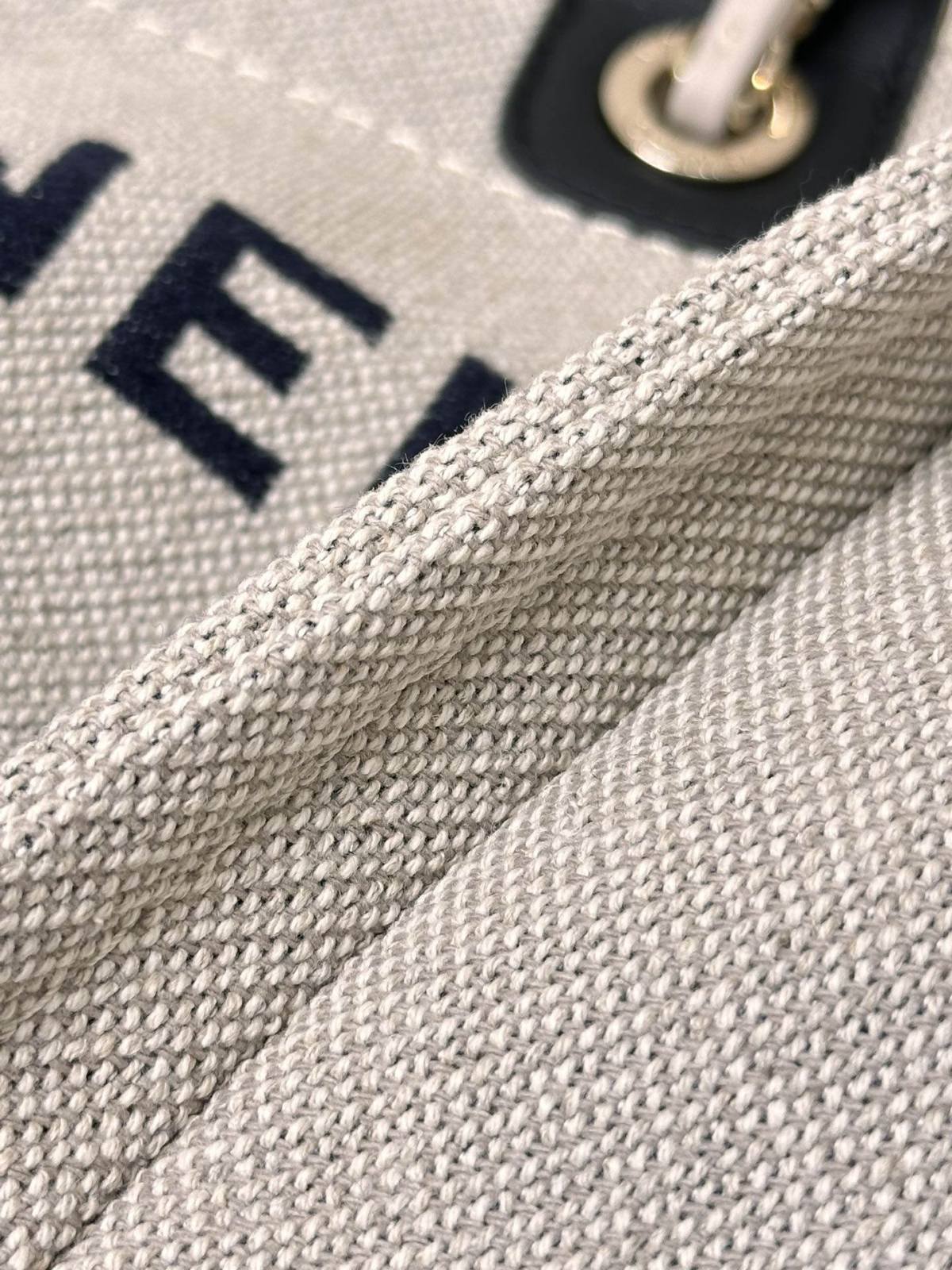 Ellebag’s 1:1 Replica of the Iconic Chanel 66941G Beach Tote: Mastering the Art of Craftsmanship(2025 July Updated)-Loja online de bolsa Louis Vuitton falsa de melhor qualidade, bolsa de designer de réplica ru