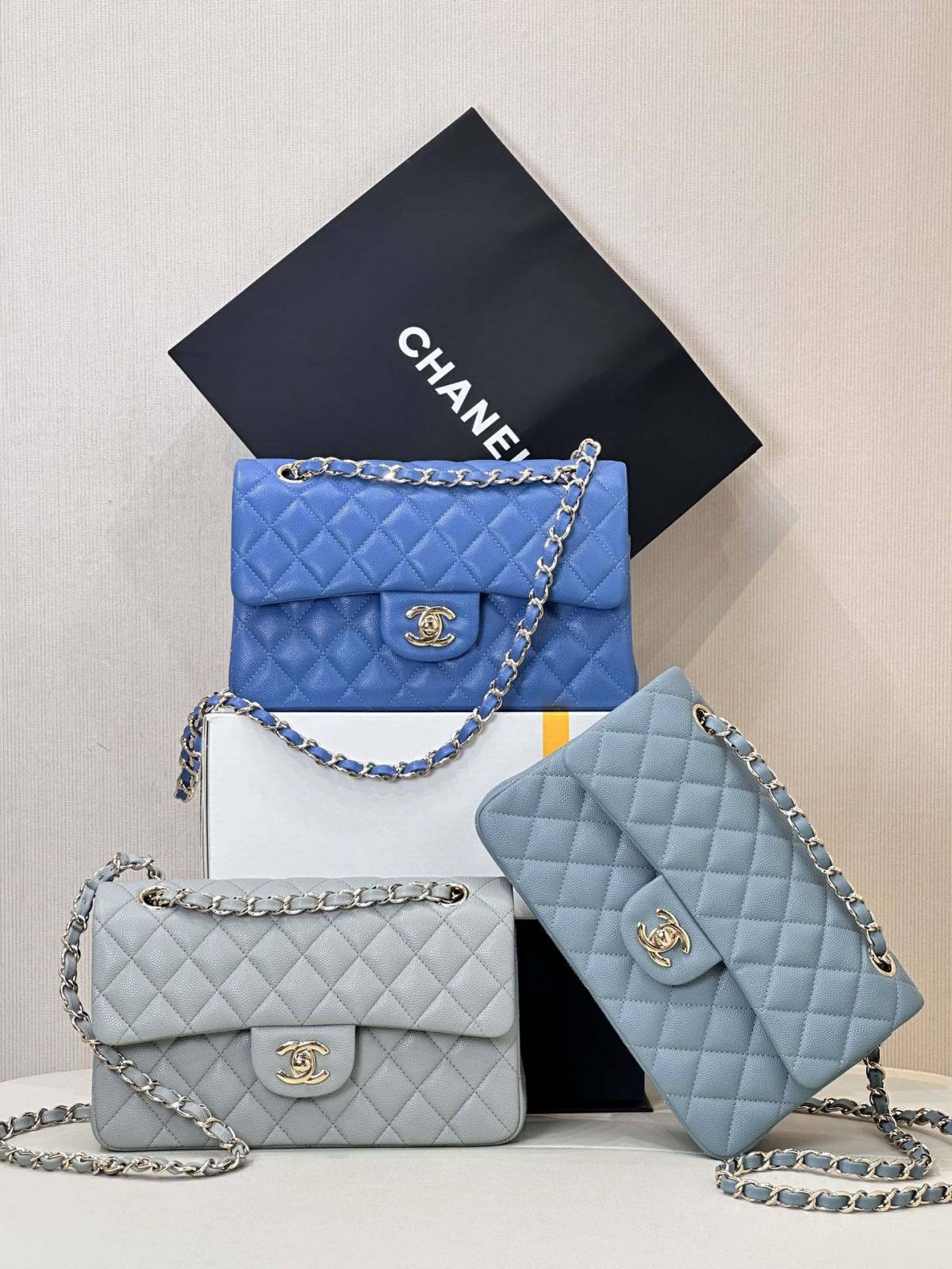 Ellebag’s 1:1 Replica of the Iconic Chanel AS1117 Classic Flap Bag: A Timeless Masterpiece of Craftsmanship(2025 July Updated)-Best Quality Fake Louis Vuitton Bag Online Store, Replica designer bag ru