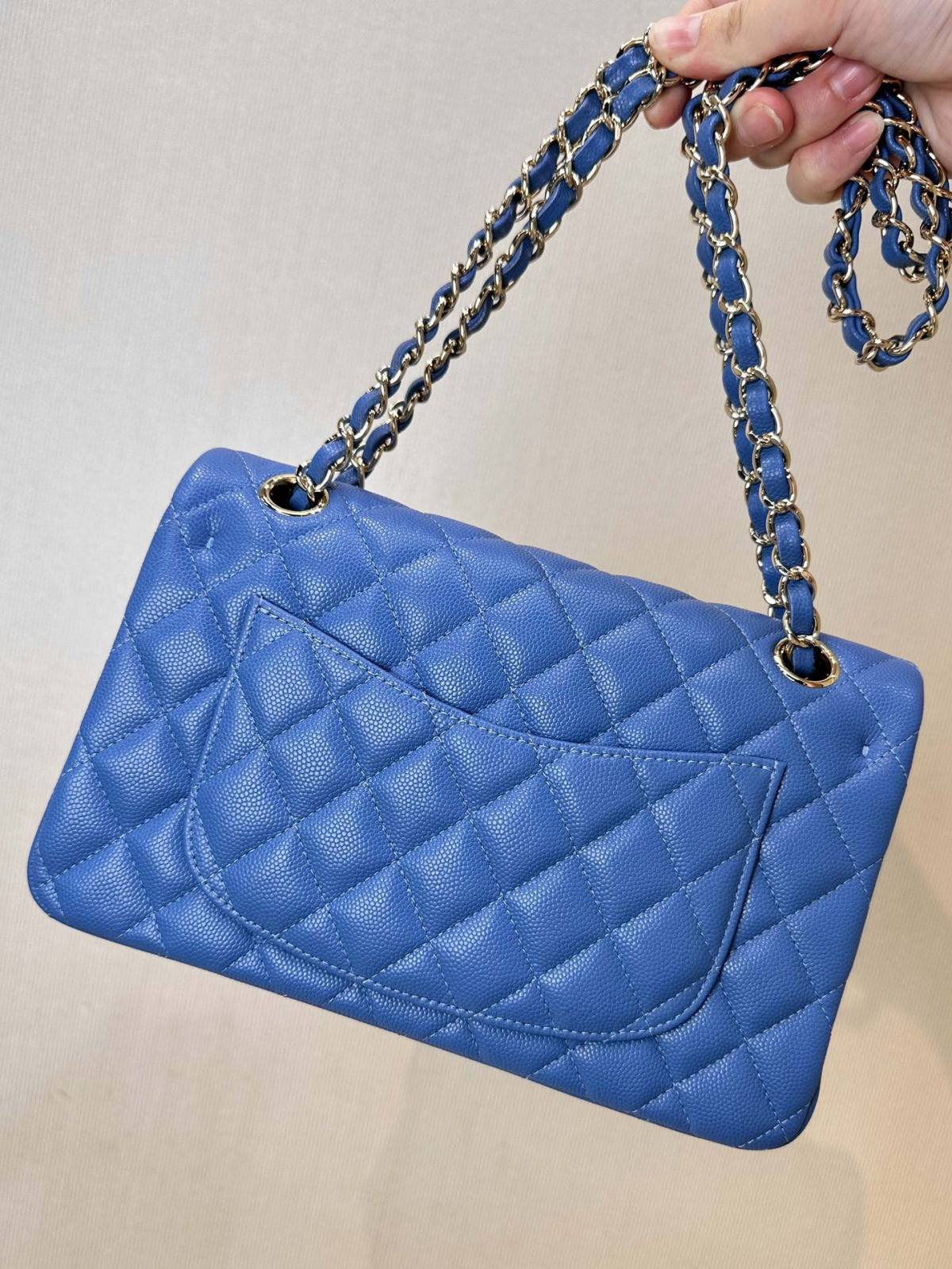 Ellebag’s 1:1 Replica of the Iconic Chanel AS1117 Classic Flap Bag: A Timeless Masterpiece of Craftsmanship(2025 July Updated)-Best Quality Fake Louis Vuitton Bag Online Store, Replica designer bag ru