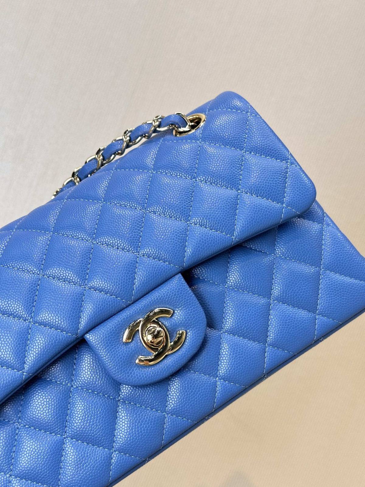 Ellebag’s 1:1 Replica of the Iconic Chanel AS1117 Classic Flap Bag: A Timeless Masterpiece of Craftsmanship(2025 July Updated)-Best Quality Fake Louis Vuitton Bag Online Store, Replica designer bag ru