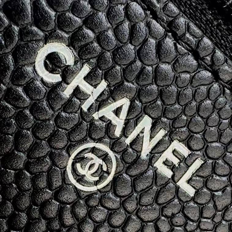 Ellebag’s 1:1 Replication of the Chanel WOC with Magnetic Closure: An Affordable Luxury(2025 July Updated)-Bedste kvalitet Fake Louis Vuitton Bag Online Store, Replica designer bag ru